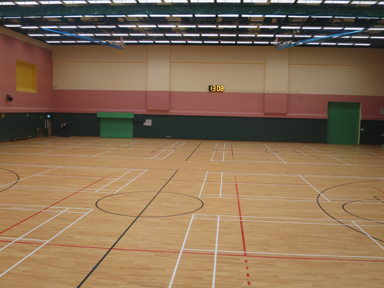 Tsuen Wan West Sports Centre (LCSD)